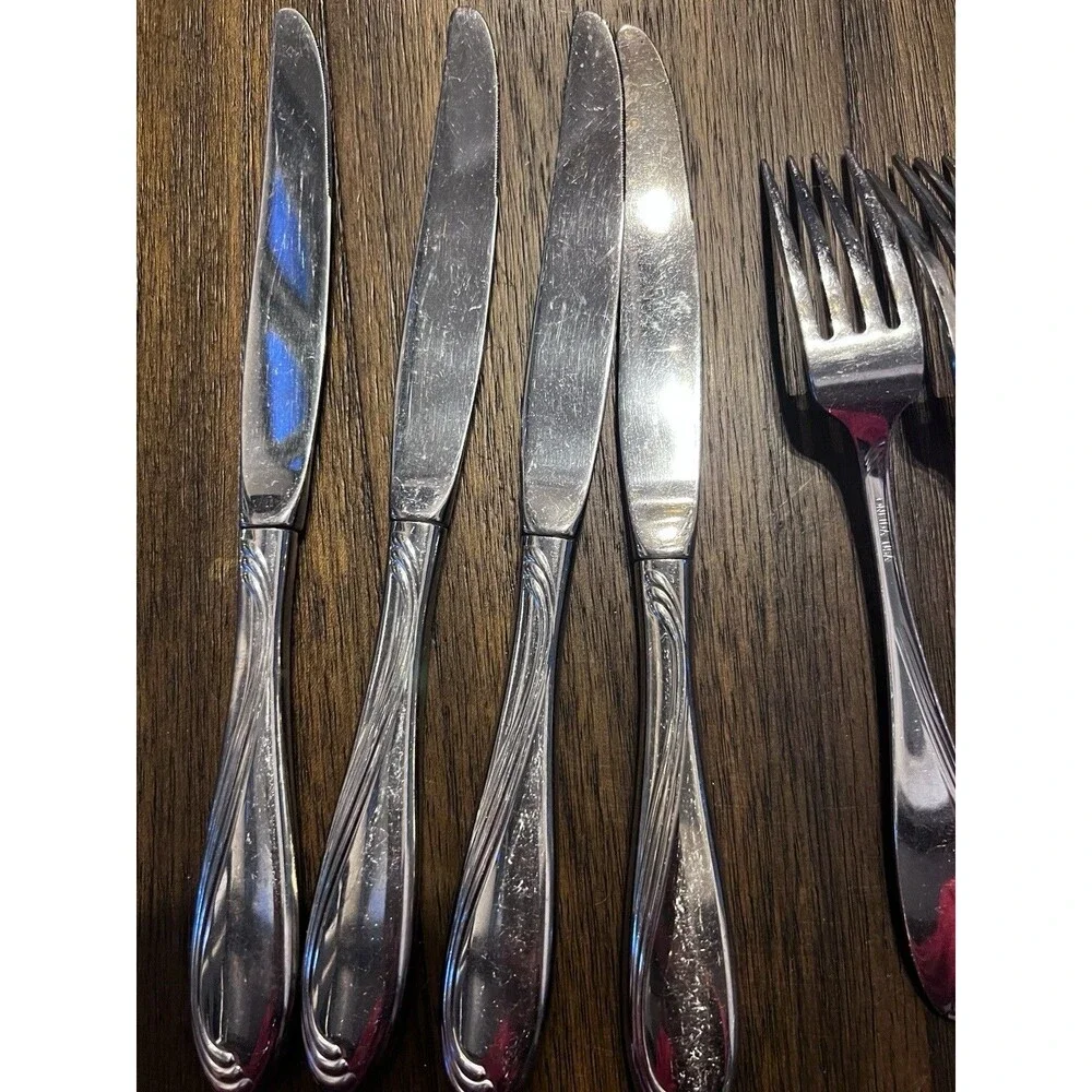 12 piece Oneida Camber Cresta Windswept Scroll Stainless Flatware silverware